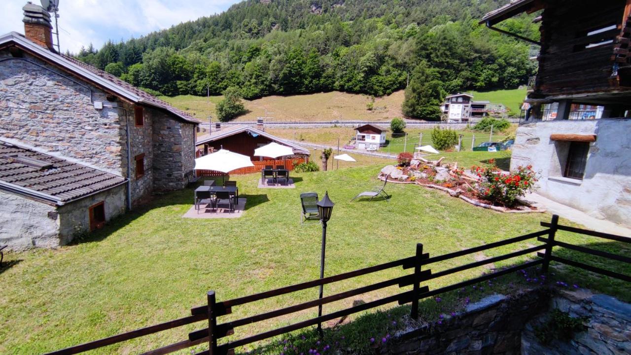 Appartamento con Vista Giardino